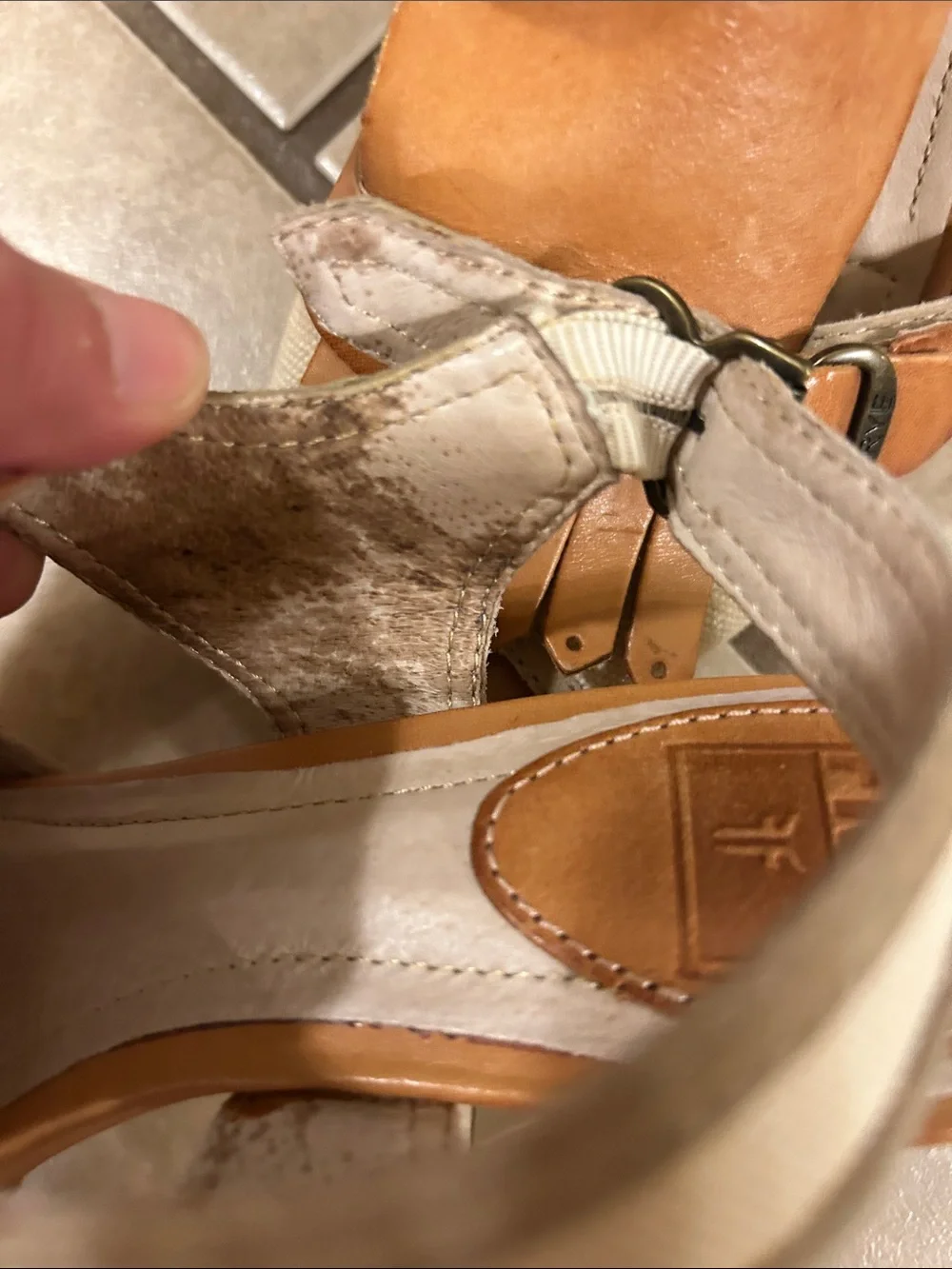 Frye Ramsey Kilt brown Canvas Fringe Buckle Sandals heels
